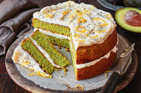 Avocado lemon and poppy seed cake