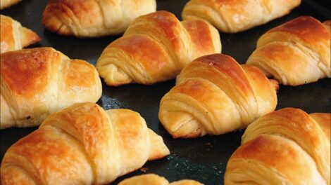 Honey Butter Rolls 1