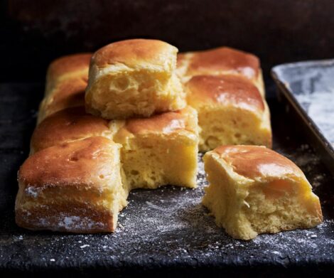 Milk bun pull apart