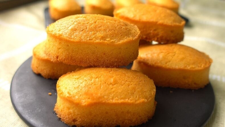 Buttery Little Cakes