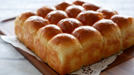 Soft and Fluffy Butter Bread