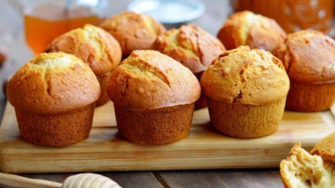 Soft and Fluffy Lean Honey Cupcakes