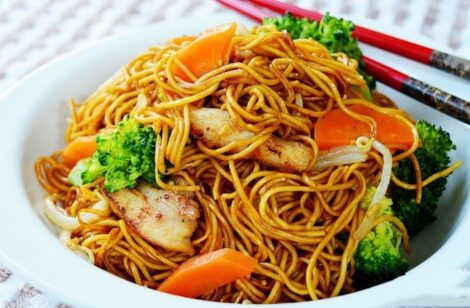 Stir Fry Chicken Noodles