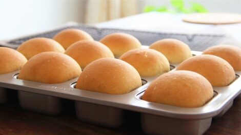 Sweet Dinner Rolls