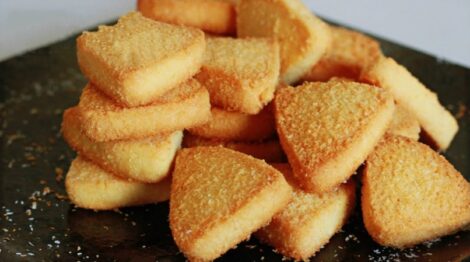 Desiccated Coconut Shortbread Cookies