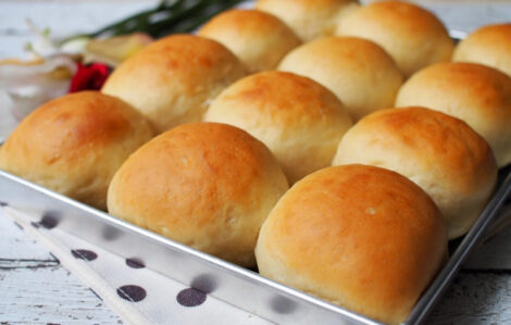 30 minutes Bread Rolls