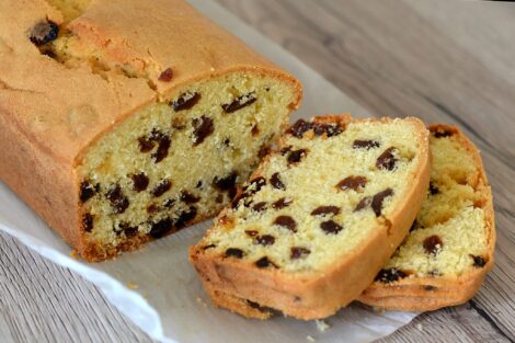 Simple Sultana Cake