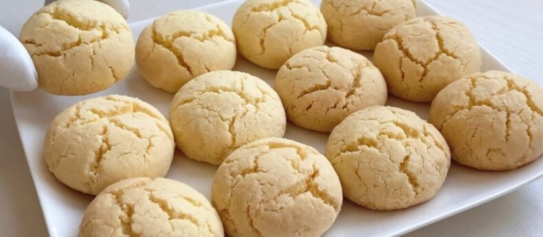 Butter Crack Cookies