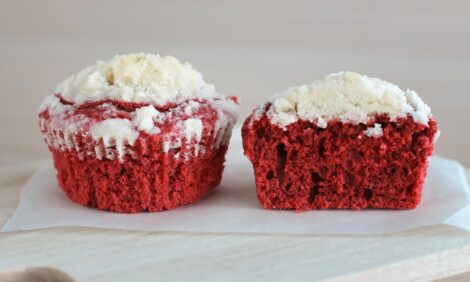 Red Velvet Crumb Muffin