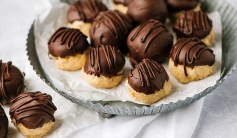 Peanut Butter Coconut Balls