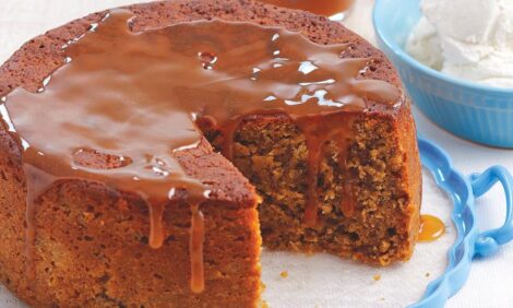 Sultana cake with toffee sauce
