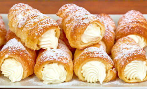 Puff pastry cones
