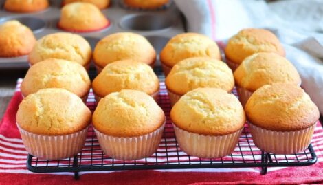 Homemade Orange Cupcakes