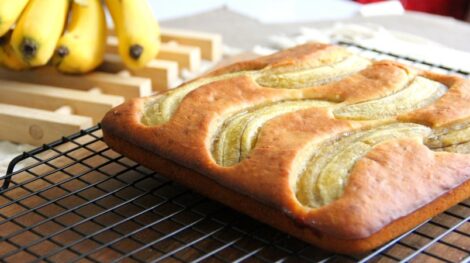 Banana Sheet Cake