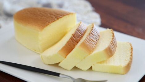 Fluffy Yogurt Cake
