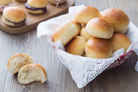 Milk buns