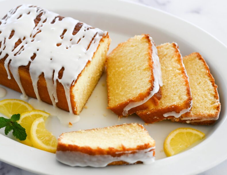 Lemon buttermilk cake