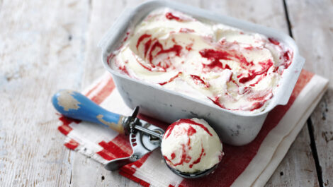 Almond and Raspberry Swirl Ice Cream