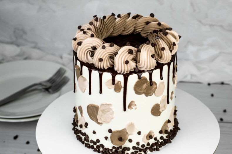Amazing Chocolate Cake1