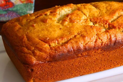 Greek Yogurt Loaf Cake