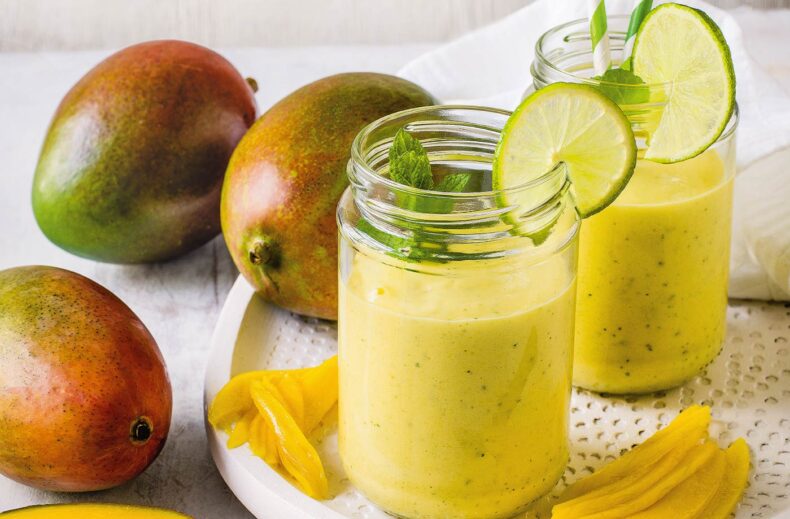 Lime and mango smoothie