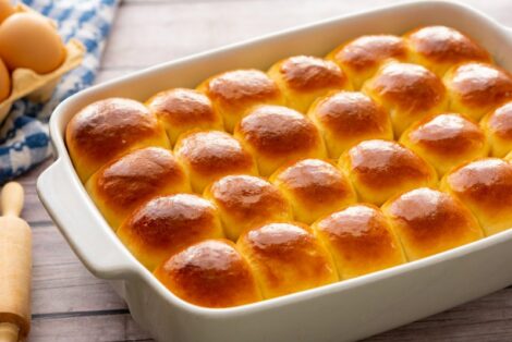 Easy Dinner Rolls