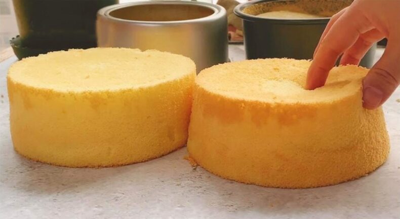 Hot milk sponge cake