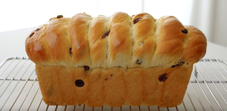 Super Soft Raisin Loaf Bread7