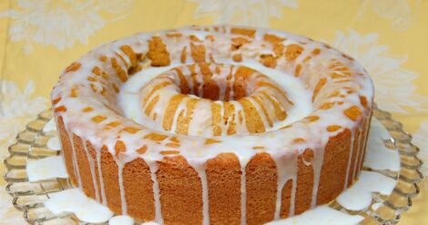 apricot nectar cake