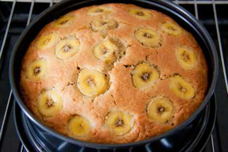 Delicious banana cake