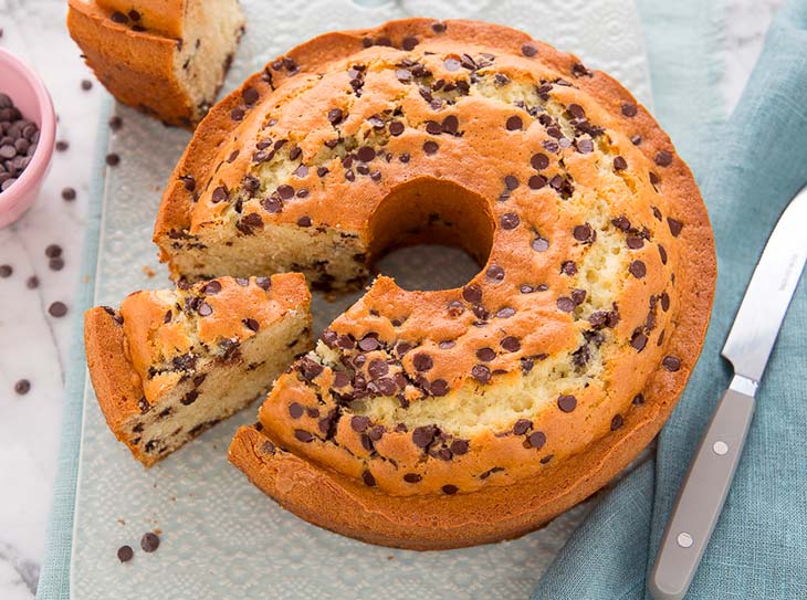 Delicious chocolate chips cake