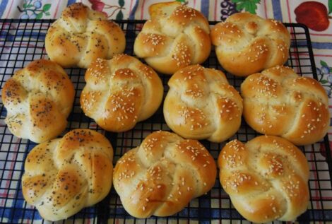 Homemade Kaiser Rolls