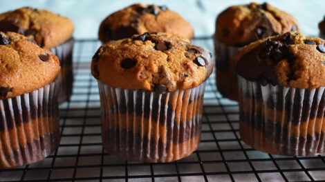 Caramel peanut butter muffins