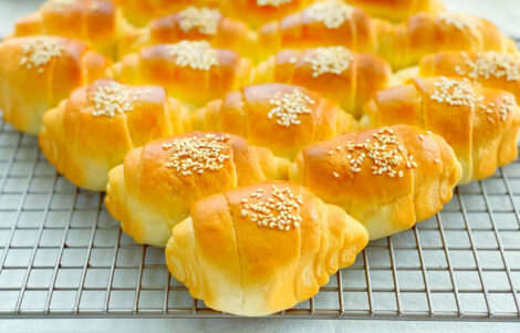 Milk bread roll