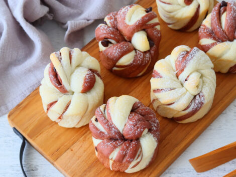 Mini Marble Chocolate Bread