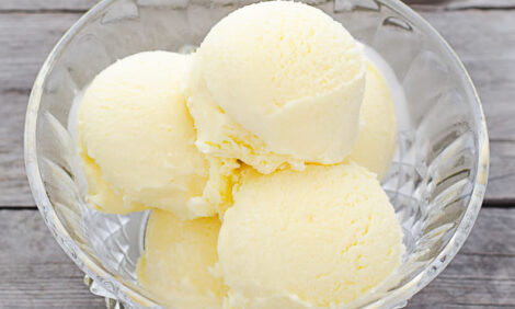 Cream and vanilla ice cream
