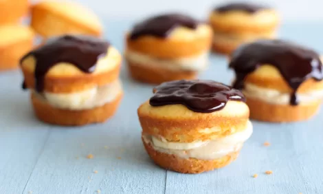 Banana Boston Cream Pie Cupcakes