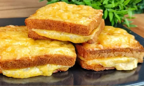 Ham and Cheese Baked Sandwiches