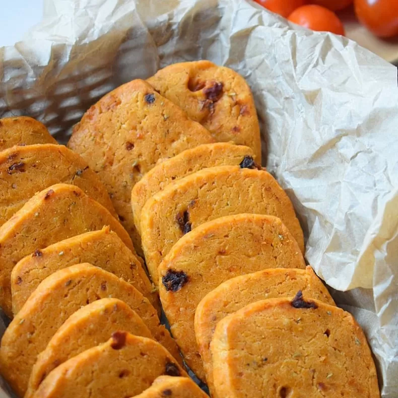 Parmesan cookies with sun dried tomatoes rosemary