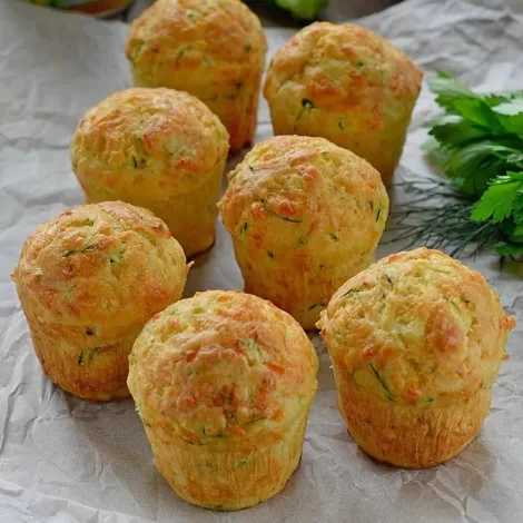 Zucchini muffins with cheese