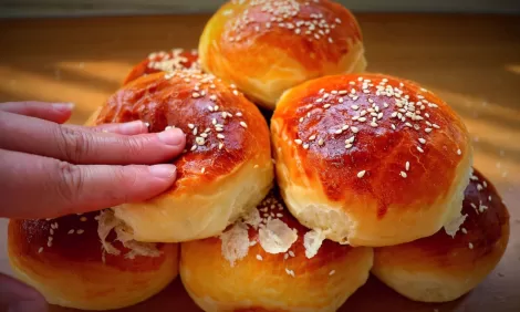 Yoghurt Sandwich Buns