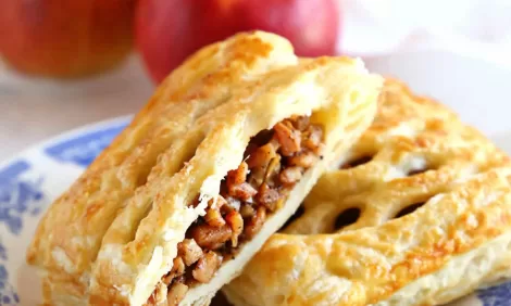 Easy Homemade Apple Strudel recipes