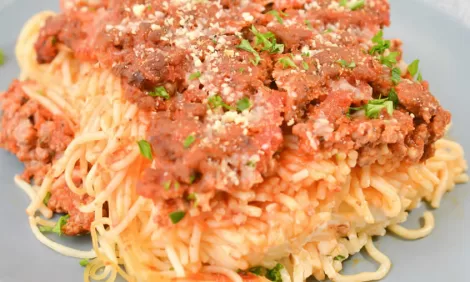 Million Dollar Spaghetti Casserole recipes