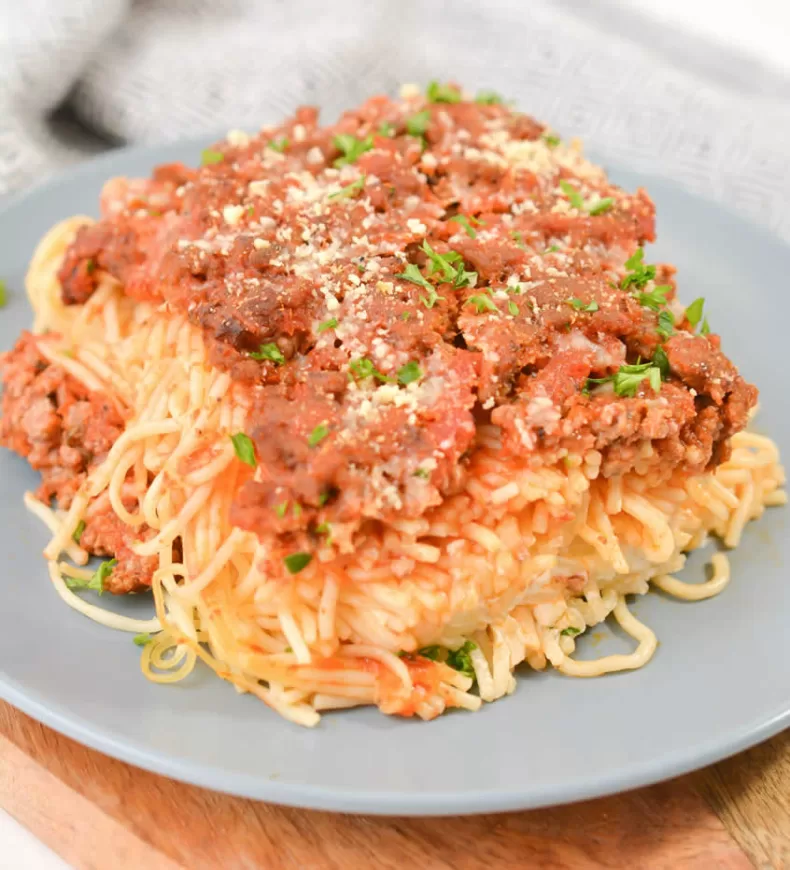 Million Dollar Spaghetti Casserole recipes