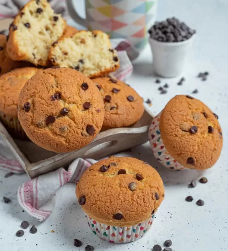 Yummy Chocolate chip muffins recipes