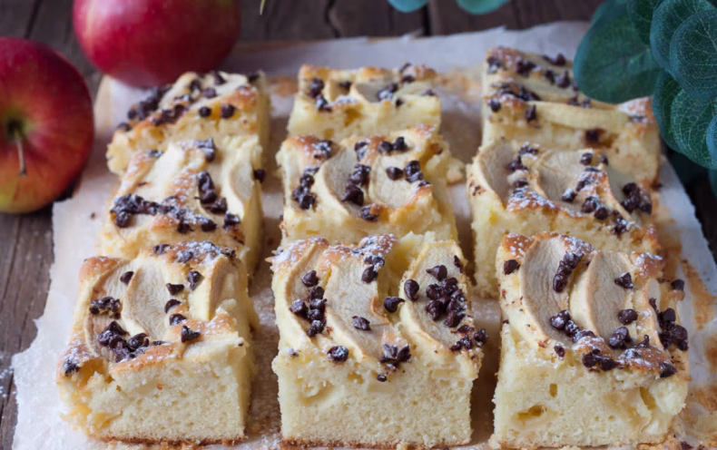 Apple and chocolate chip squares